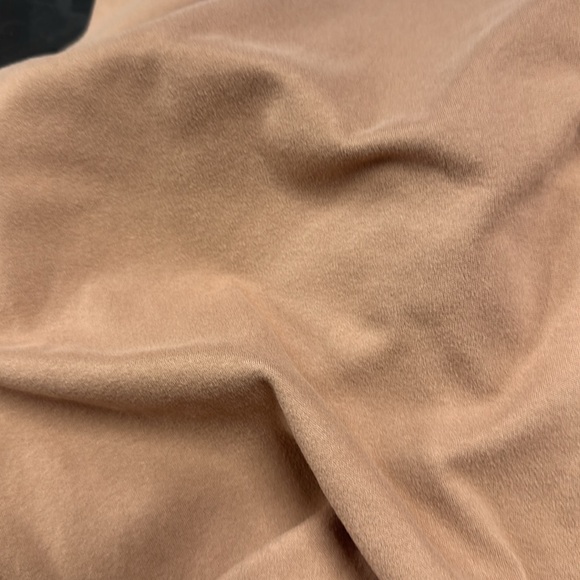 XL nude color sleeveless super duper soft top with padded lace over bust line - Picture 8 of 8